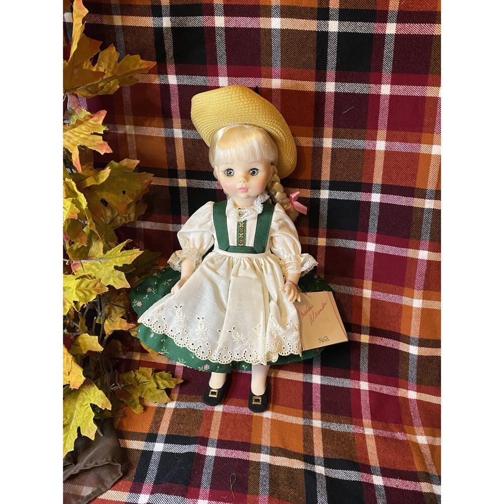 Pretty Vintage Madame Alexander 12” Doll #1580 Heidi Box Bottom & tag 1980s - Picture 2 of 8